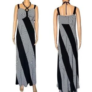 R&M Richards Black and White Geometric Maxi Dress